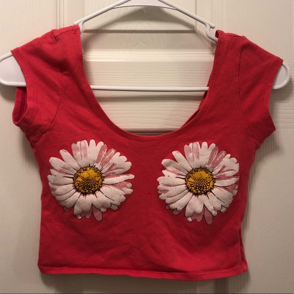 Crop top